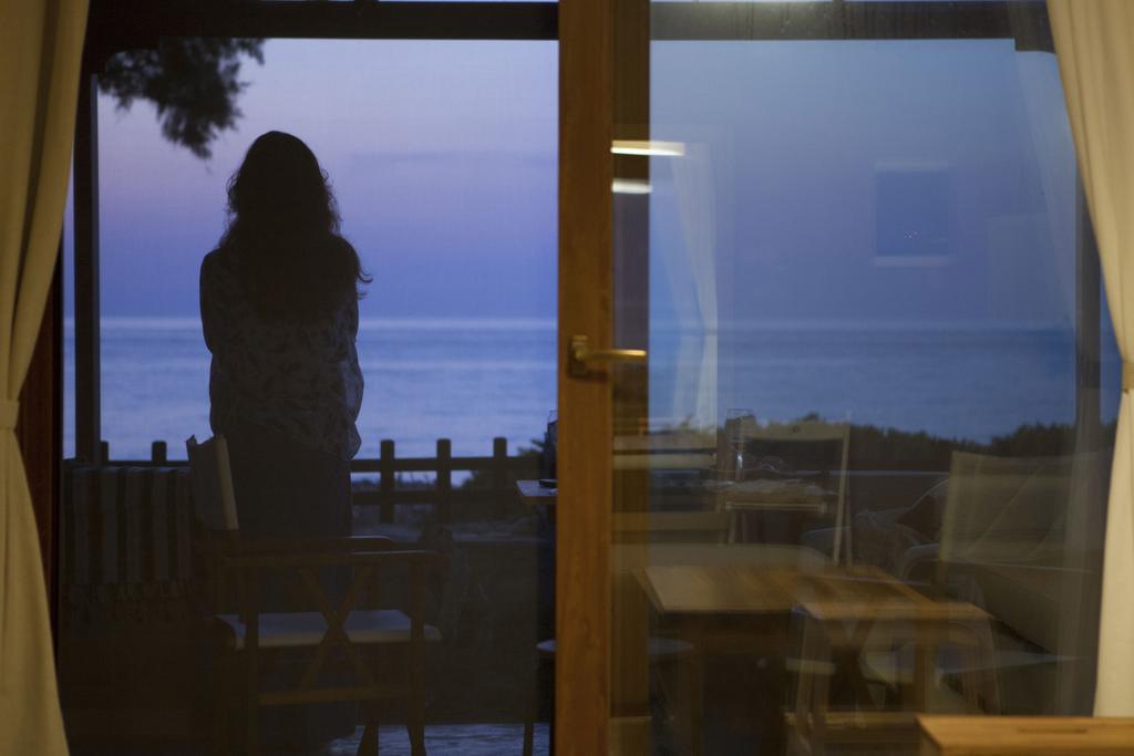 Horizonte Seafront Suites Kíszamosz Kültér fotó